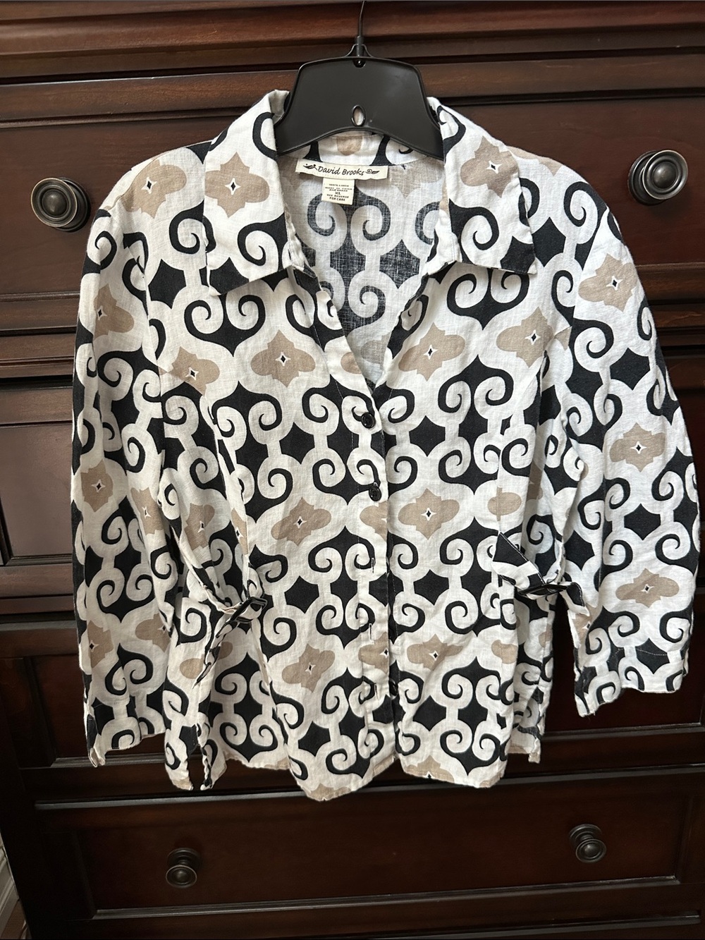 david brooks Black & Beige Geometric-Print Button-Down Shirt